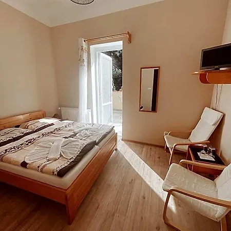 Hotel Pod Zamkem Vranov nad Dyji