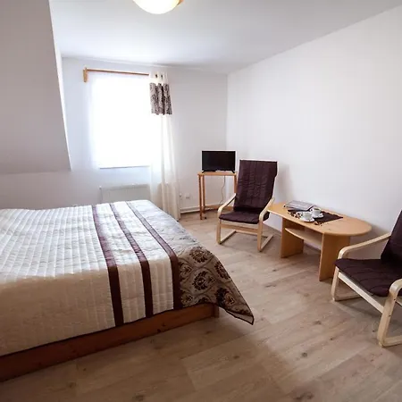 Hotel Pod Zámkem 3*