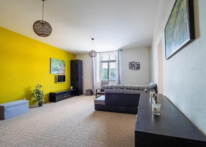Hotel Pod Zámkem 3*